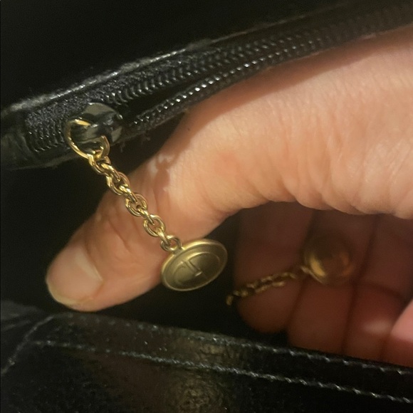 Gucci Diana Black Leather Bamboo Tote Bag - Picture 14 of 17